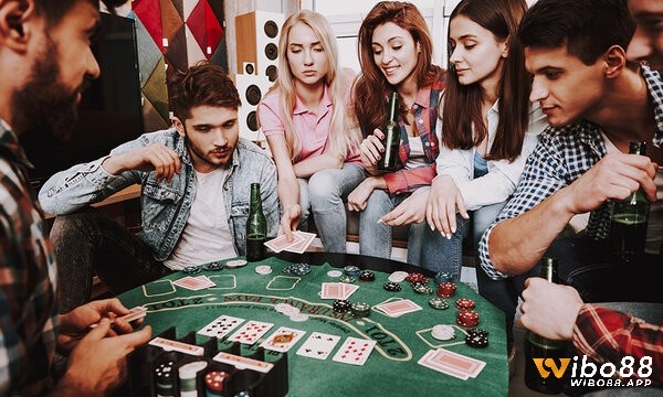 Các vị trí trong poker thuộc khu vực giữa bàn