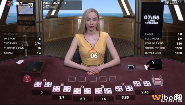 Chơi bài với các nàng Dealer xinh đẹp tại sảnh Live Casino