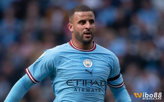 Kyle Walker là cầu thủ có tốc độ nhanh và khả năng tấn công tốt