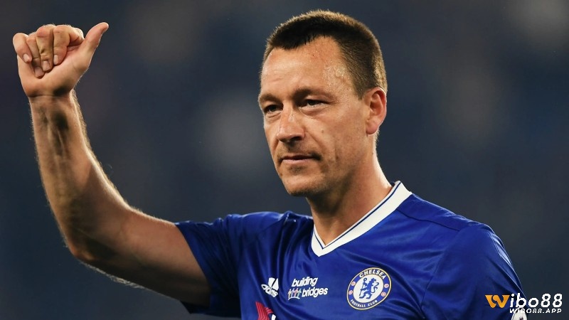 Hậu vệ hay nhất Chelsea với khả năng biến hóa tuyệt vời John Terry