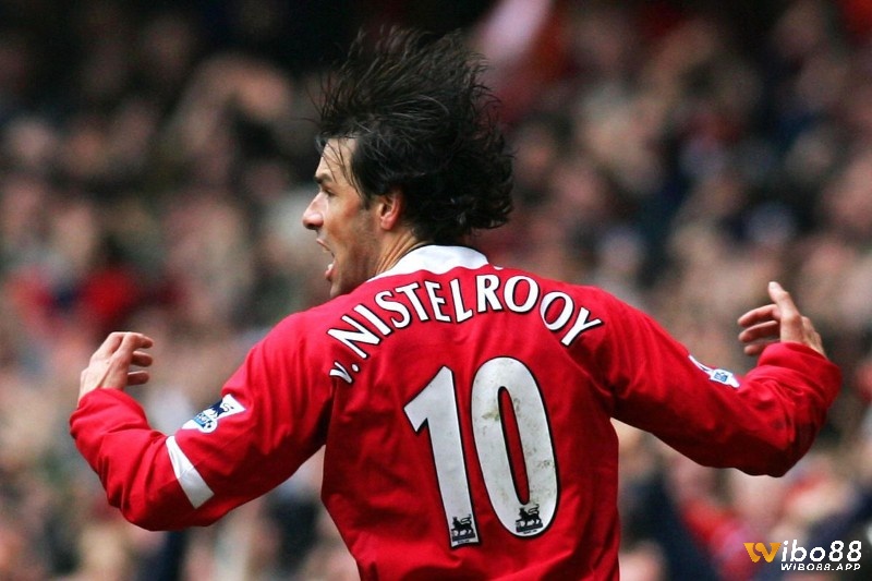 Ruud van Nistelrooy là cầu thủ đã ghi dấu ấn mạnh mẽ trong lịch sử MU