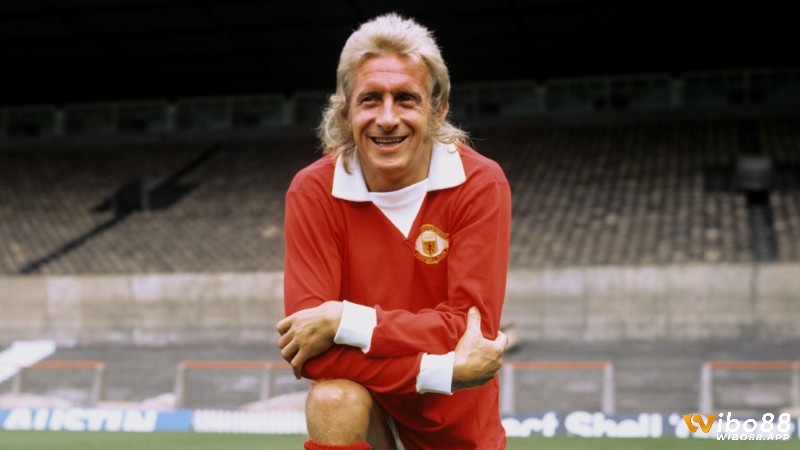 Denis Law là một trong những tiền đạo hay nhất Manchester United