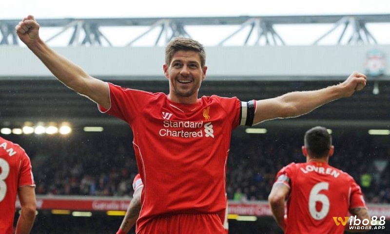  Steven Gerrard là một trong cầu thủ sở hữu thể lực ấn tượng 