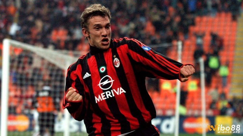  Andriy Shevchenko là cầu thủ có khả năng kỹ thuật và xử lý bóng xuất sắc nhất AC Milan