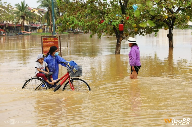 Chiêm bao thấy nước lũ lên chầm chậm, nhẹ nhàng là điềm báo có thay đổi lớn trong cuộc sống