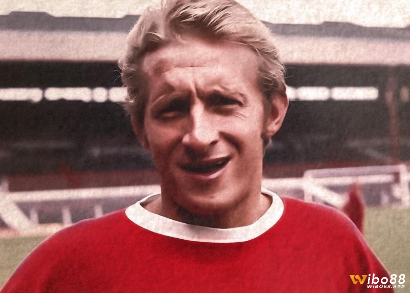 Denis Law - một huyền thoại sáng giá của Manchester United