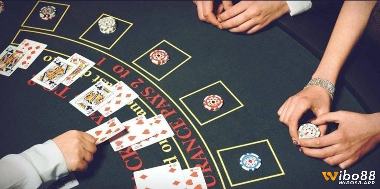 Luật chơi blackjack rất dễ hiểu